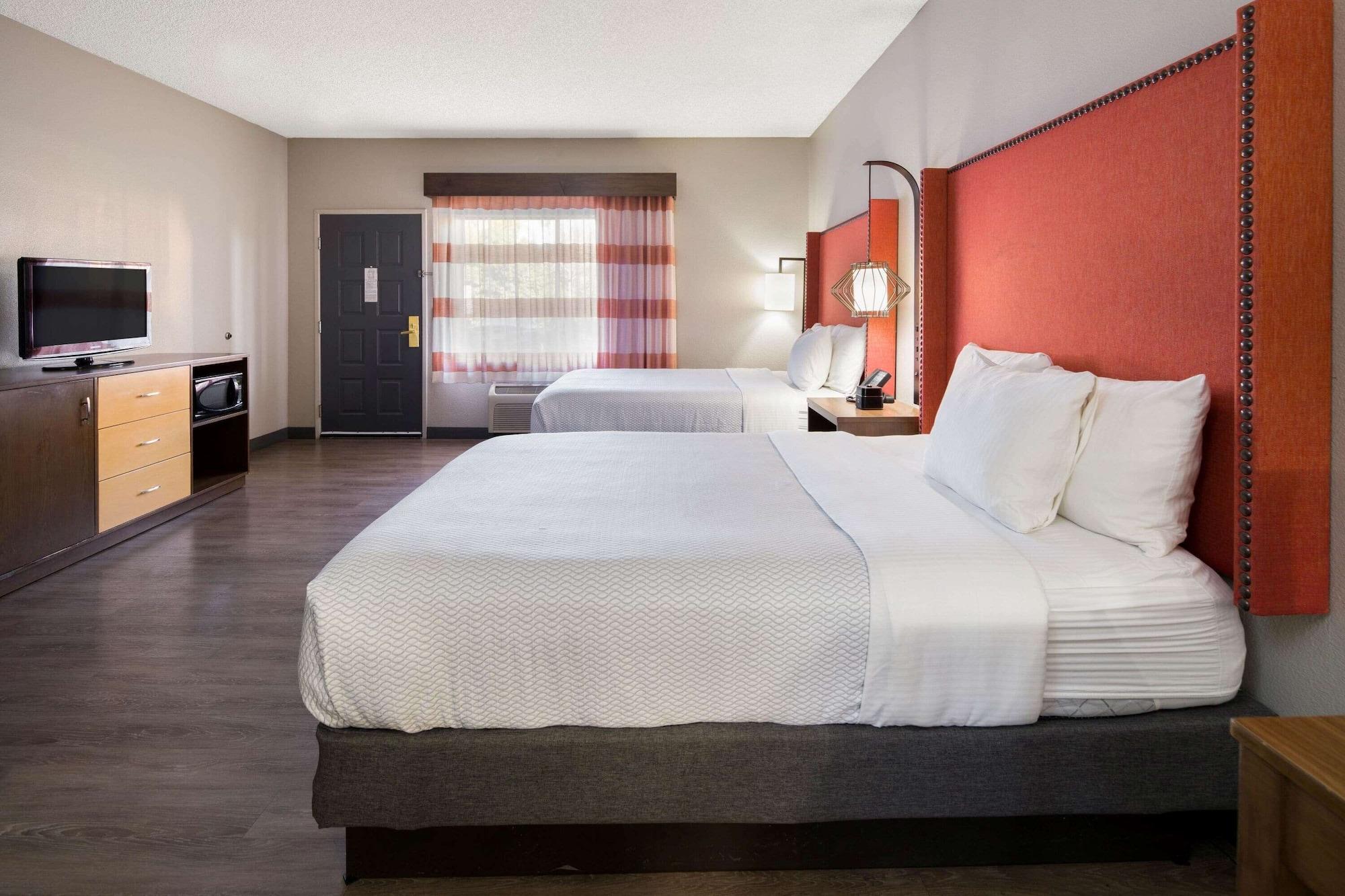 Hotel La Quinta By Wyndham Orange County Airport Santa Ana Esterno foto